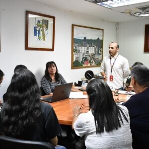 Instalaron mesas técnicas con estudiantes y especialistas en la Unearte