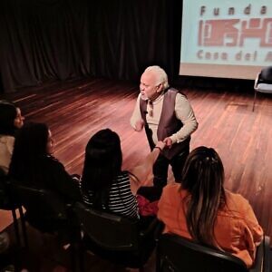 La Casa del Artista impulsa la comunicación asertiva con la clase magistral Libera tu voz